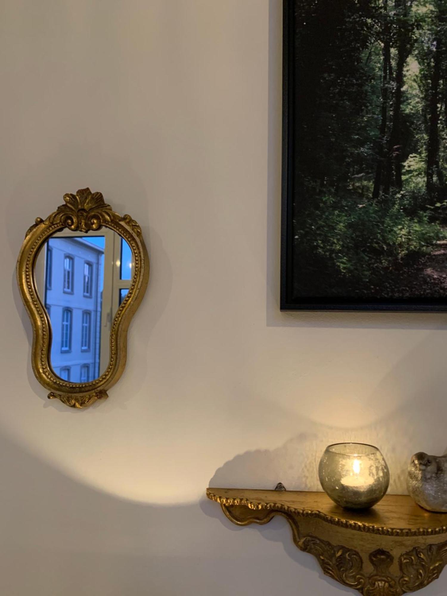 De Lotuspoort Met Mihr'S B&B In De Abdij Van Борнем Экстерьер фото