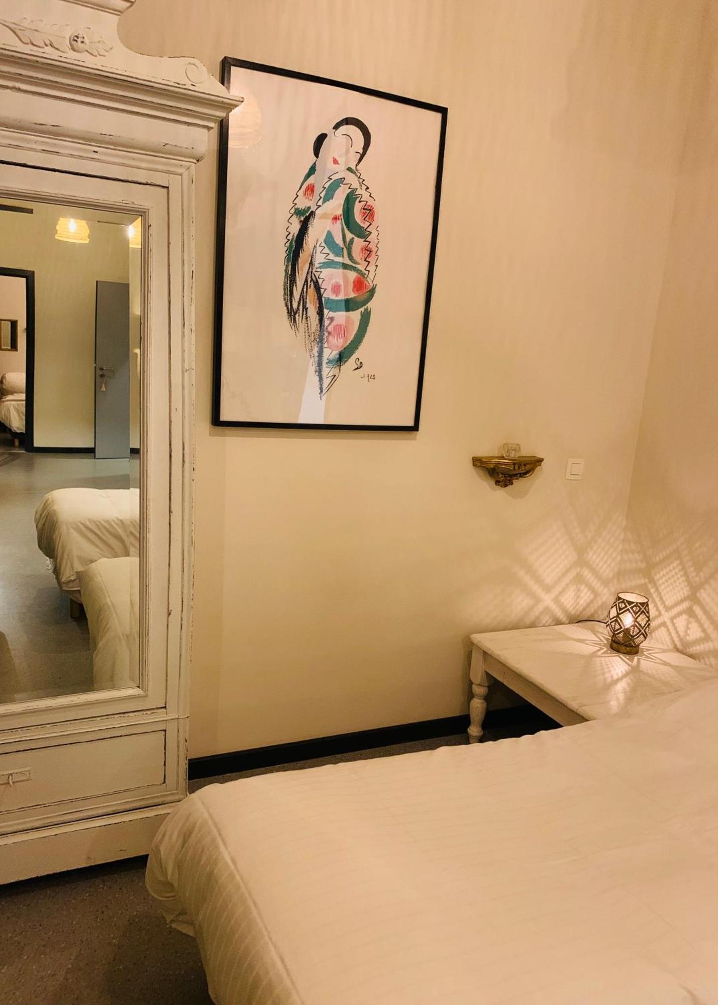 De Lotuspoort Met Mihr'S B&B In De Abdij Van Борнем Экстерьер фото